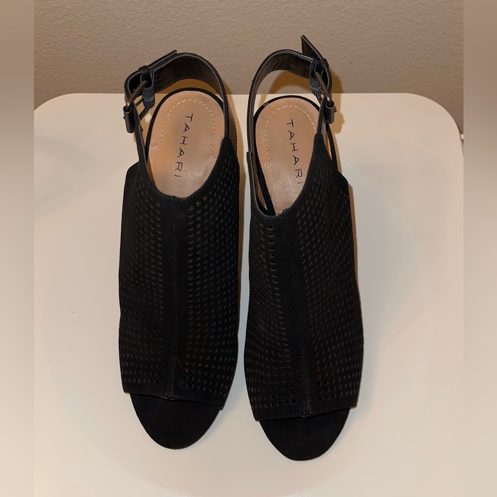 Tahari Black “Margaret-2” Heeled Shoe